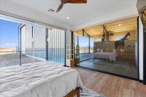 659451160 Blue Hills Ranch