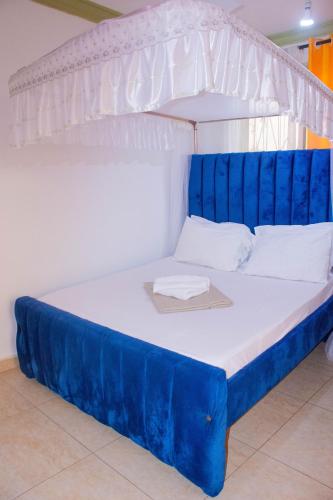 One-Bedroom Apartment with Balcony image 10