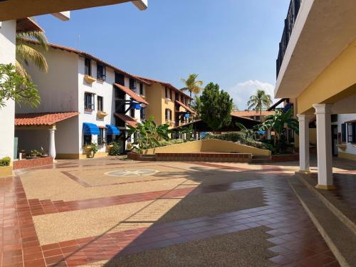 Exterior view, Lecheria exclusivo con muelle in Puerto La Cruz