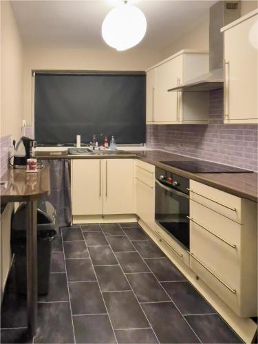Asmodeus Studio - Kinky adult only stay, Gloucester (foto 8)