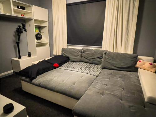 Asmodeus Studio - Kinky adult only stay, Gloucester (foto 7)