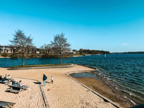 沙灘, L'Escapade des Lacs - Gite aux Lacs de l'Eau d'Heure in 塞爾方丹