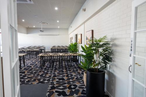 Banquet hall, The Club Hotel in Gladstone