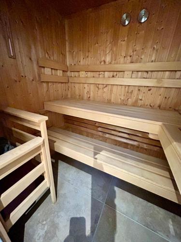 Sauna, Knusperhäuschen mit Sauna (Knusperhauschen mit Sauna) in Selters (Westerwald)