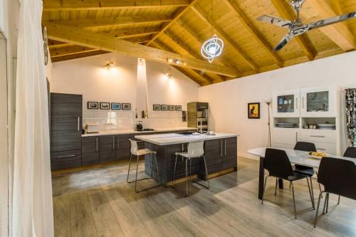 주방, Zen Blue Elaia - Serenity and Nature in Peloponnese in 네스타니