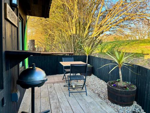 Létesítmények, Hideaway in Lytchett Matravers