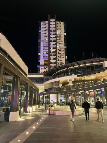 180° View Apartment in Diamond Building Skopje, Skopje