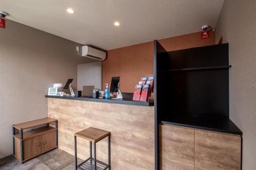 HOTEL R9 The Yard Kanzaki - 로비
