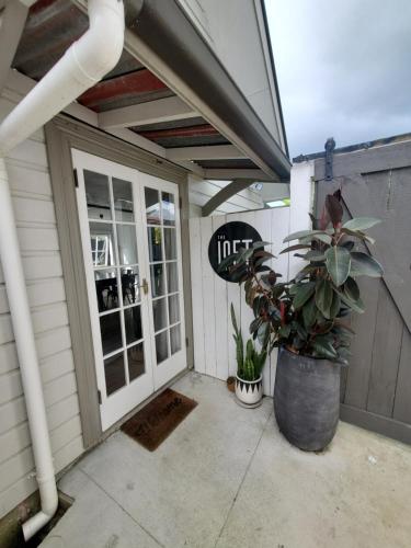 The Loft Guesthouse NZ in Onerahi