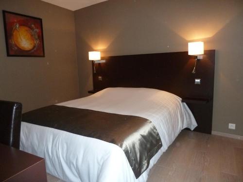Hôtel Le Cheval Blanc - image 2