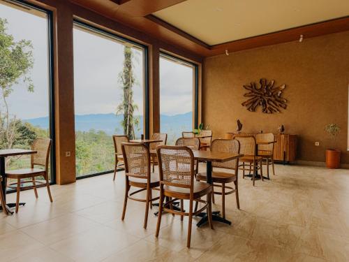 Selayang Enau, Brown Sugar Resort with The Sweetest Story in Mount Salak