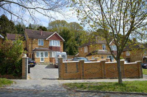 room detail thumbnail 1