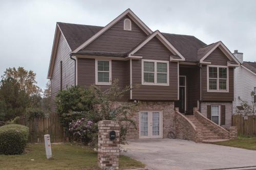 Vacation Home in Morrow, Georgia - Casa Bustamante