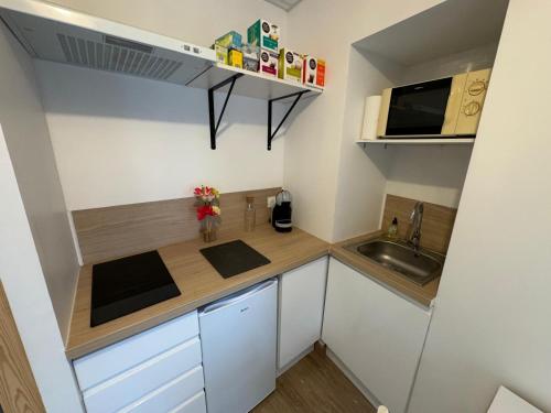 Studio cosy au cœur de Montady in Montady