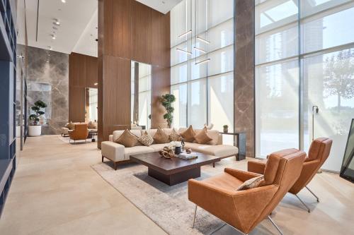 STAY BY LATINEM Luxury 2BR Holiday Home CVG 4005 Near Burj Khalifa, Dubái (foto 7)