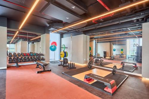 STAY BY LATINEM Luxury 2BR Holiday Home CVG 4005 Near Burj Khalifa, Dubái (foto 10)