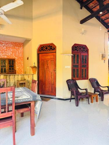 Faciliteiten, Uluwatu Surf Hostel - Arugambay in Arugam Bay