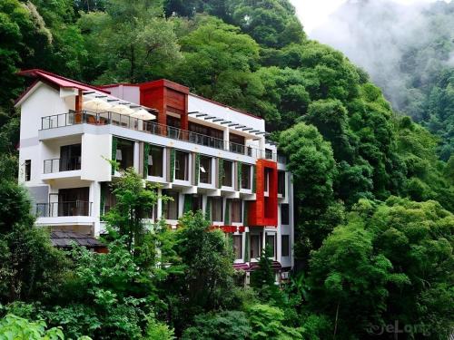 . Yunzhihui Muquan Boutique Health Hotel