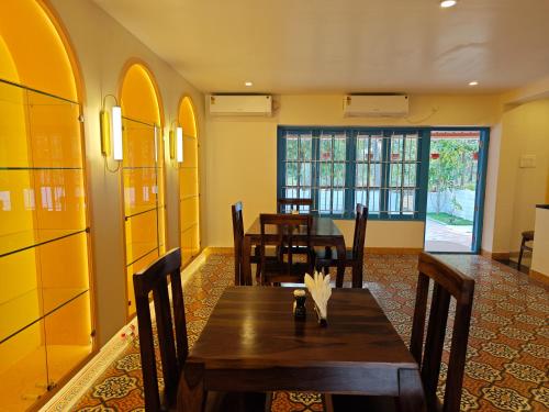 المرافق, Ibex Resorts, Coimbatore Kakarla in Perumal Kovil Pathy