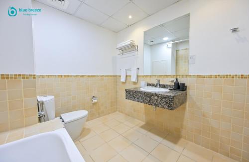 Blue Breeze - Elegant 3BR Apt with Panoramic Marina Views in JBR, Dubaï (photo 8)