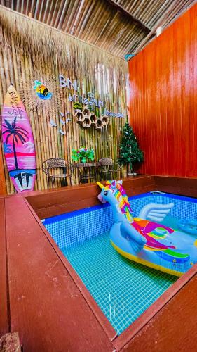 Swimming pool, Bnเกาะลิบงโฮมสเตย์ near Yasumin