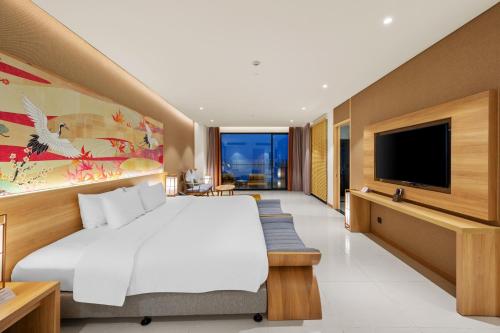 Premium Deluxe Double Panoramic Ocean View