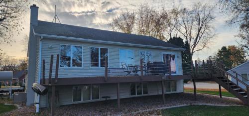 Riverfront Retreat in Wabasha in วาบาสชา (MN)