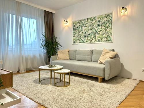 Parliament Central Apartment Room Type - Two-Bedroom Apartment