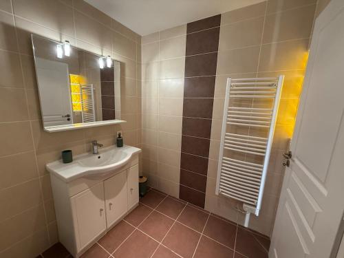 Le bougainvillier Le bougainvillier