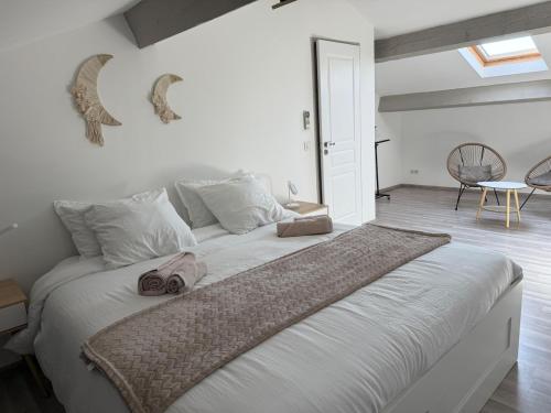 Le bougainvillier Le bougainvillier