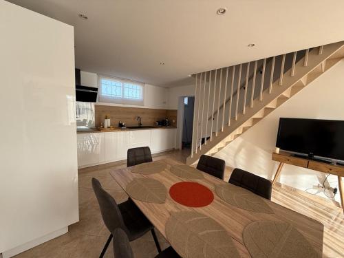 Le bougainvillier Le bougainvillier