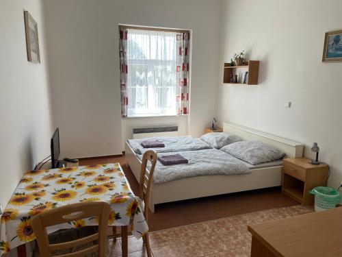 1 double bed