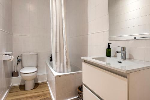Aragó Suites - image 5