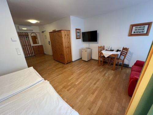 Comfort Double Room room in Hotel Caroline