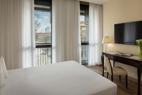 Double or twin room, deluxe