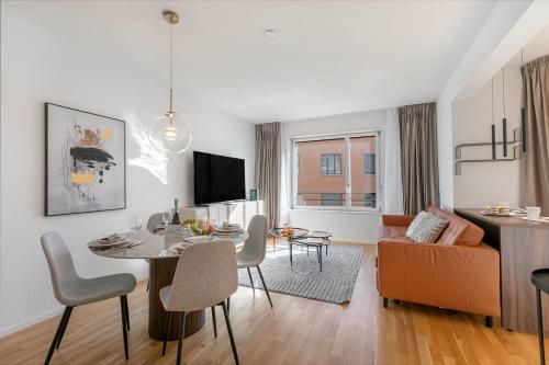 Oprema, Novos Contrada in Lugano center mesta