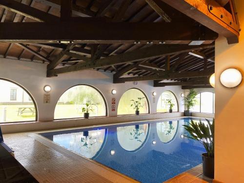 Europa Gatwick Hotel & Spa - image 7