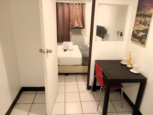 Circuit Suites, ميترو مانيلا