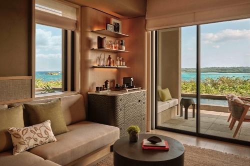 Rosewood Miyakojima in 미야코섬 수중 공원