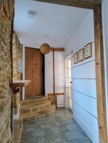 Vannas istaba, The Old Post Office Spacious 3-Bed Cottage in North Perrott in North Perrott