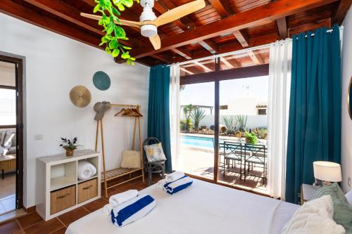 Villa MontañaBlanca Private Heated Pool & Stunning Views 4