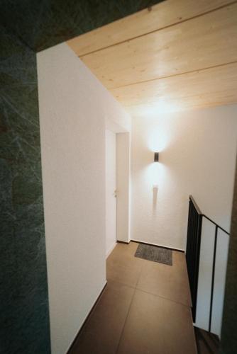 入口, Neue Wohnung in der Nähe vom Oeschinensee und der Jungfrau Region (Neue Wohnung in der Nahe vom Oeschinensee und der Jungfrau Region) in 埃希