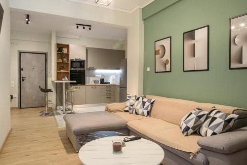 Modern Flat in Exarchia, Atenas