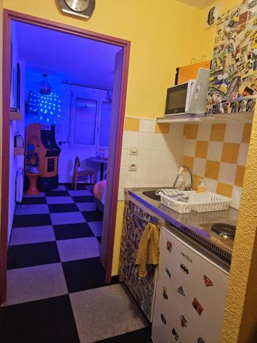 廚房, Retour vers les années 80 ! (Retour vers les annees 80 !) in 呂內維勒