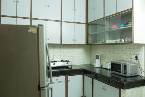 Woodpecker Apartment Hauz Khas 3 Room BnB - 주방