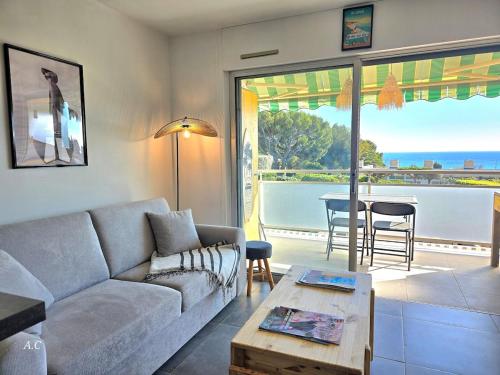 La Baie - Studio neuf avec balcon vue mer, à 5min de la mer avec parking - By AURAconciergerie - Location saisonnière - La Ciotat