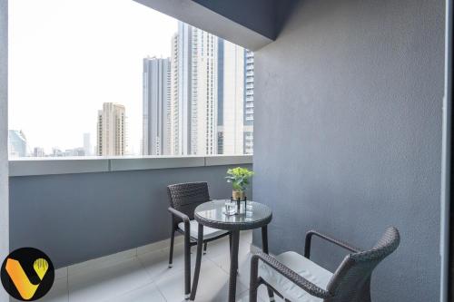 Vogue Damac Mall Street with Burj Khalifa View, Dubai (Foto 3)