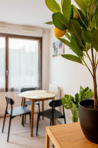 Зручності, Cozy Studio near Paris - Wi-Fi - Netflix - Parking in Обон