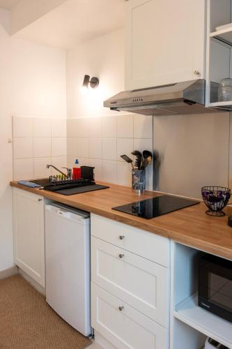 Зручності, Cozy Studio near Paris - Wi-Fi - Netflix - Parking in Обон