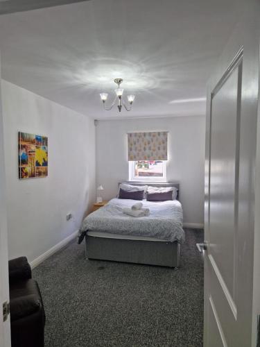 Solihull centre apartments - image 5